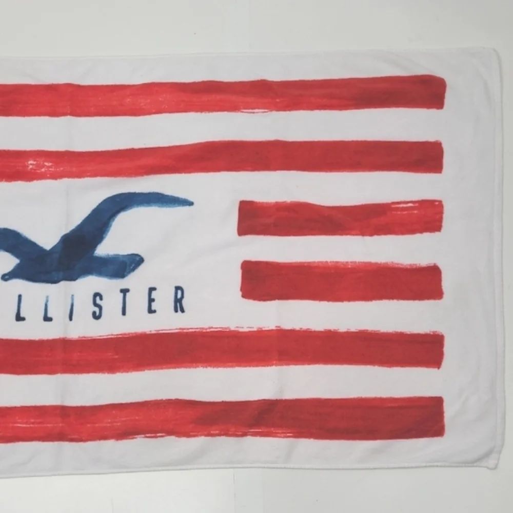 Hollister Graphic Brand Name Logo Swim Towel Striped Flag Beach Pool Blanket